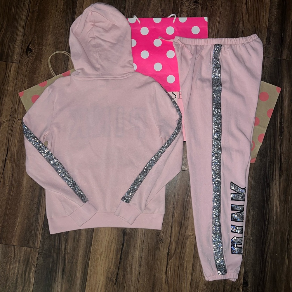 VS PINK Size SMALL RARE HTF Baby Pink Mega Bling Set. - Picture 14 of 16